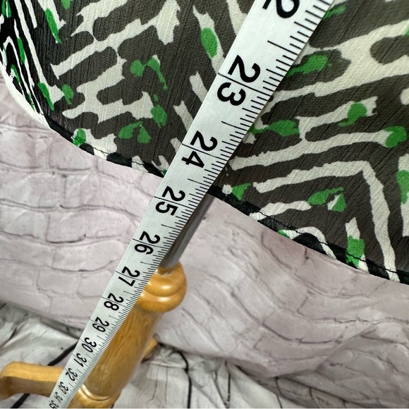 Talbots Black White green Tie Front sleeveless Blouse sz 12 office classic - Picture 4 of 7